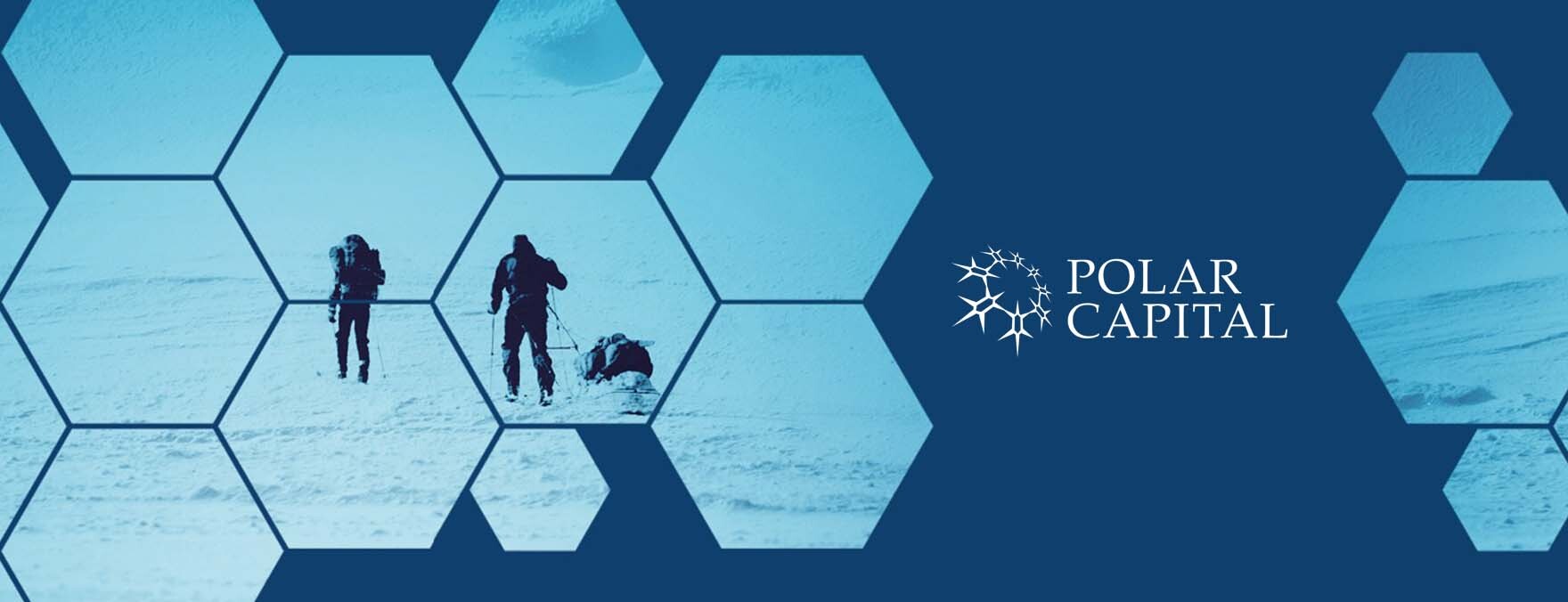 On a blue background, a collage of an image (two men holding skating material walking in the snow) is shown.