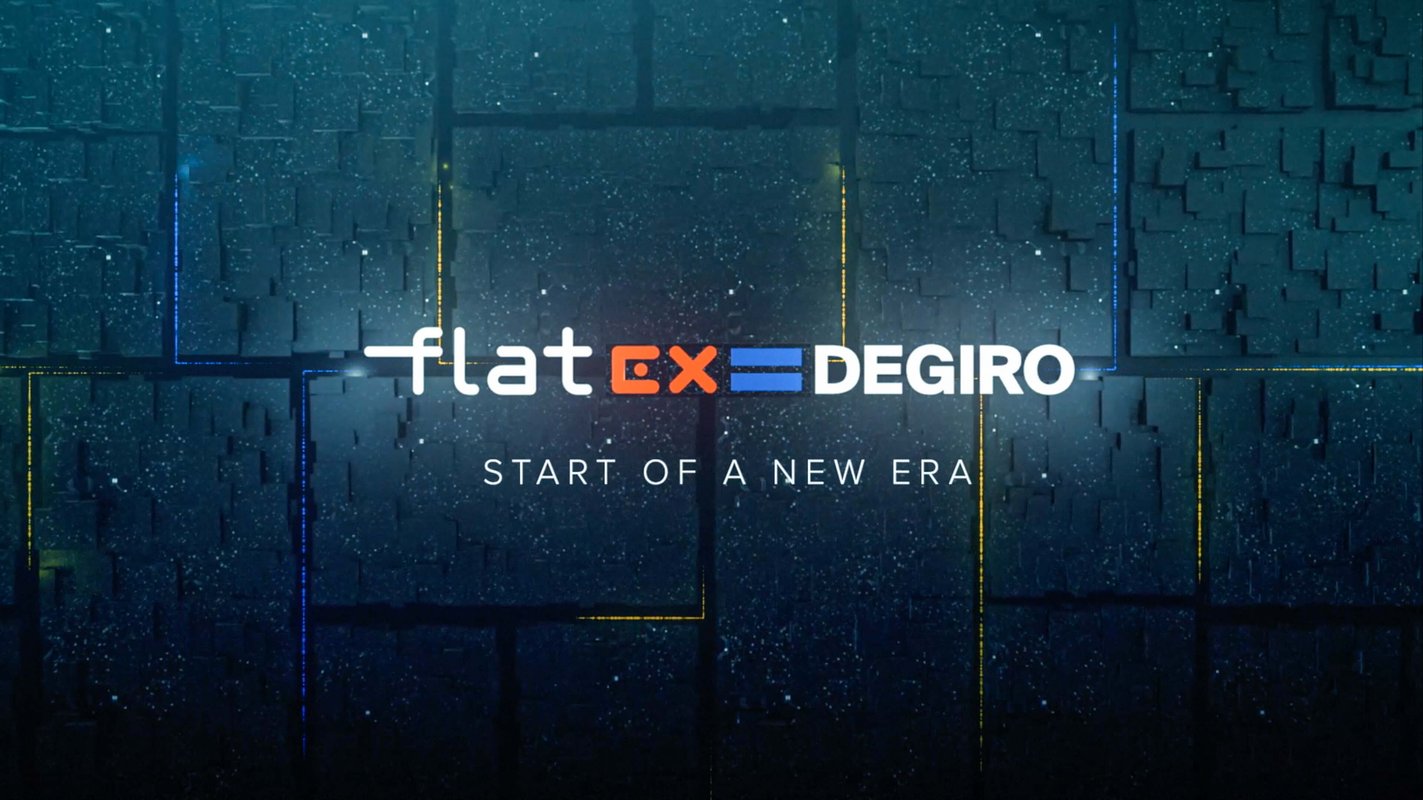 The logo of FlatexDegiro glows atop a wall display of blue grey tiles with yellow and blue lights running between them